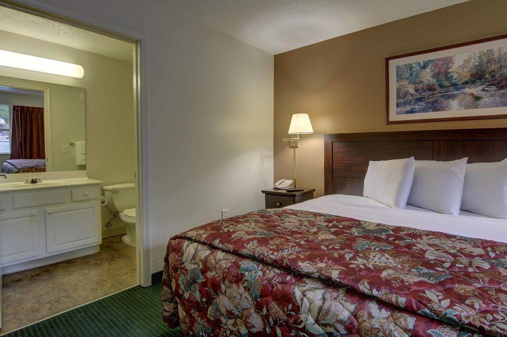 Intown Suites Extended Stay Marietta Ga - Town Center Kennesaw Extérieur photo